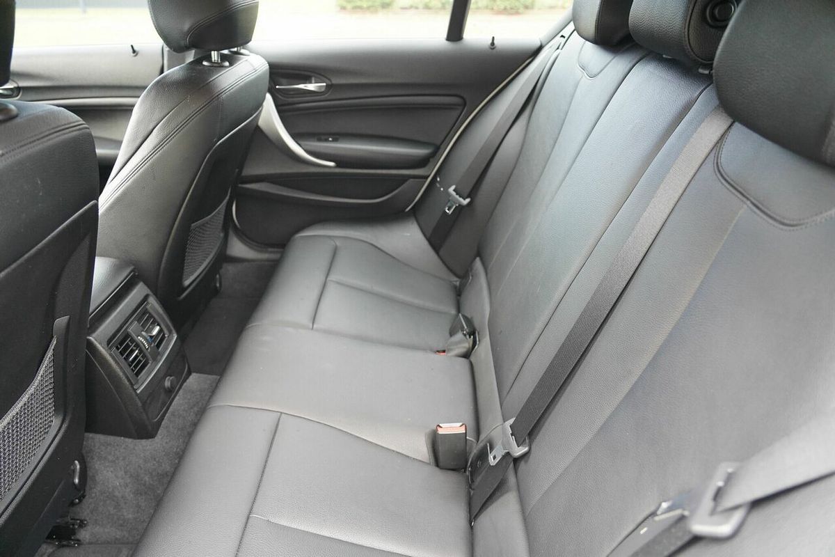 2012 BMW 118i Sport Line F20