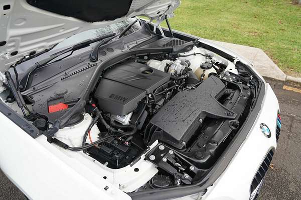 2012 BMW 118i Sport Line F20