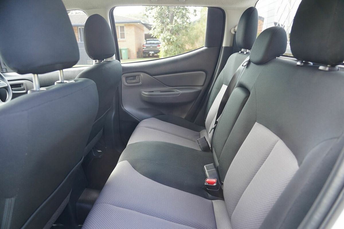 2018 Mitsubishi Triton GLX (4x4) MQ MY17 4X4