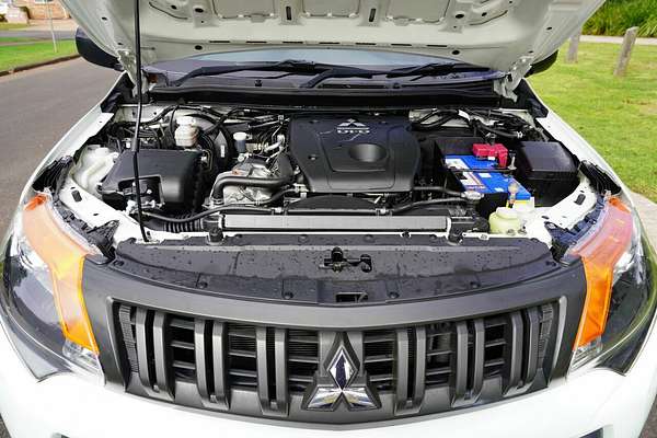 2018 Mitsubishi Triton GLX (4x4) MQ MY17 4X4