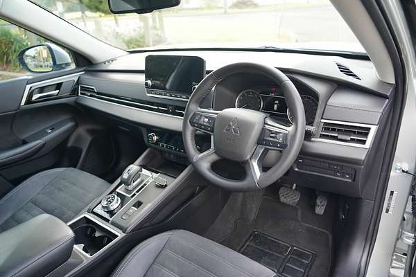 2022 Mitsubishi Outlander Aspire 7 Seat (2WD) ZM MY22.5