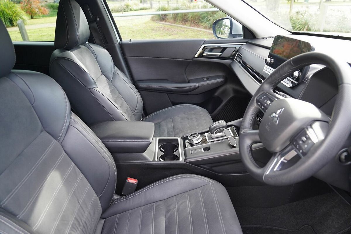 2022 Mitsubishi Outlander Aspire 7 Seat (2WD) ZM MY22.5