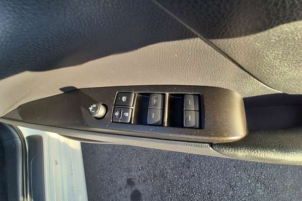 2021 Toyota Camry Ascent AXVH70R