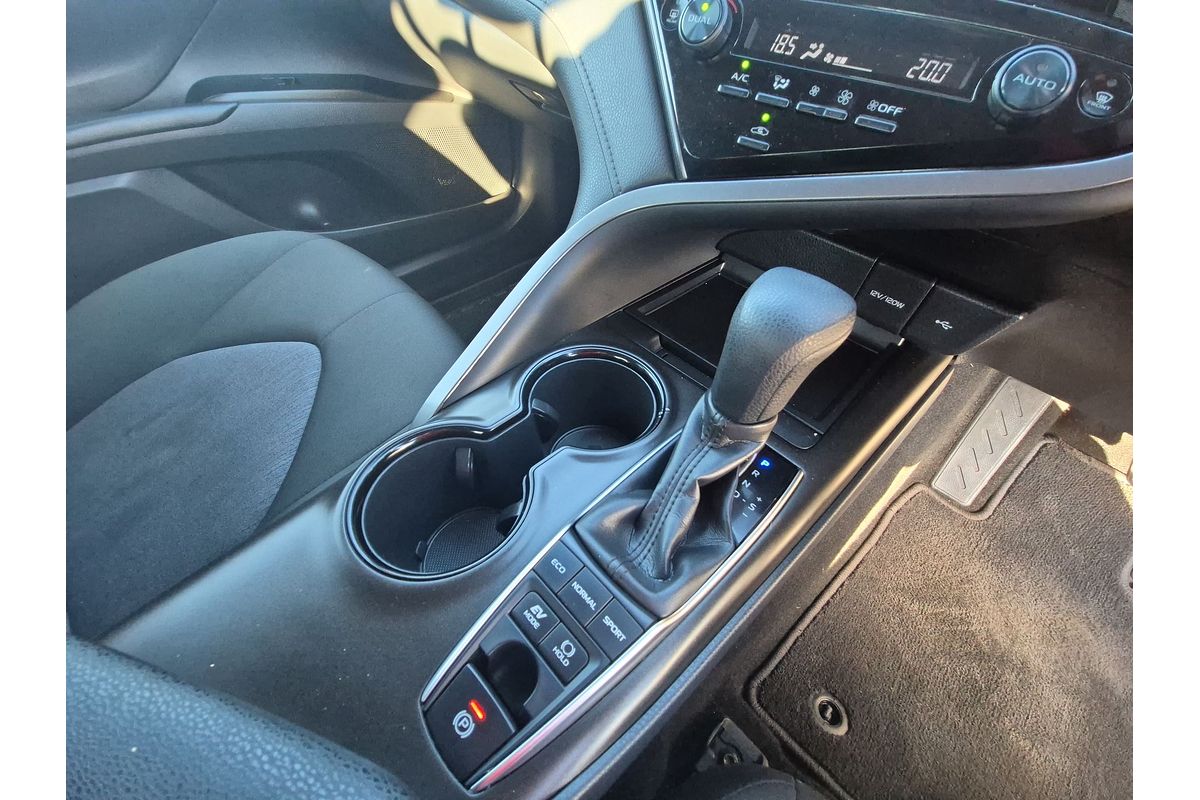 2021 Toyota Camry Ascent AXVH70R