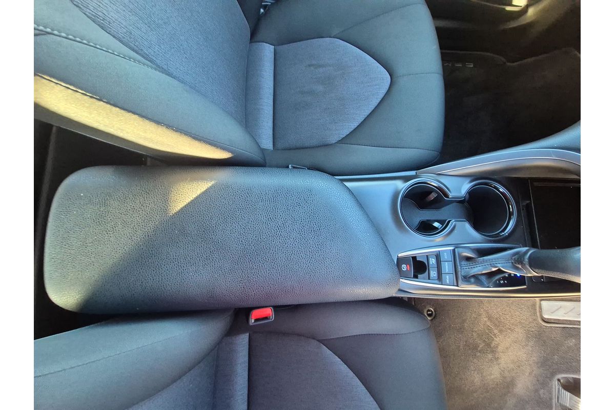 2021 Toyota Camry Ascent AXVH70R