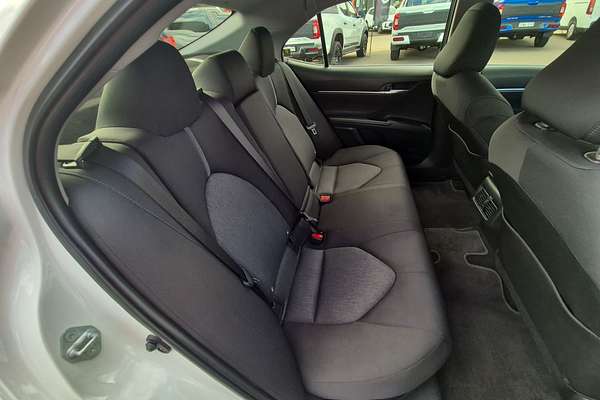 2021 Toyota Camry Ascent AXVH70R