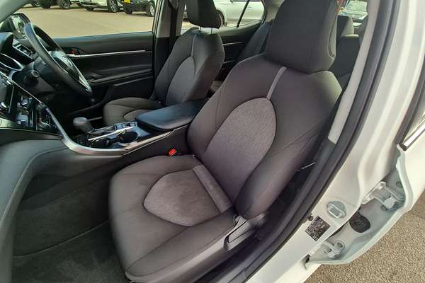 2021 Toyota Camry Ascent AXVH70R