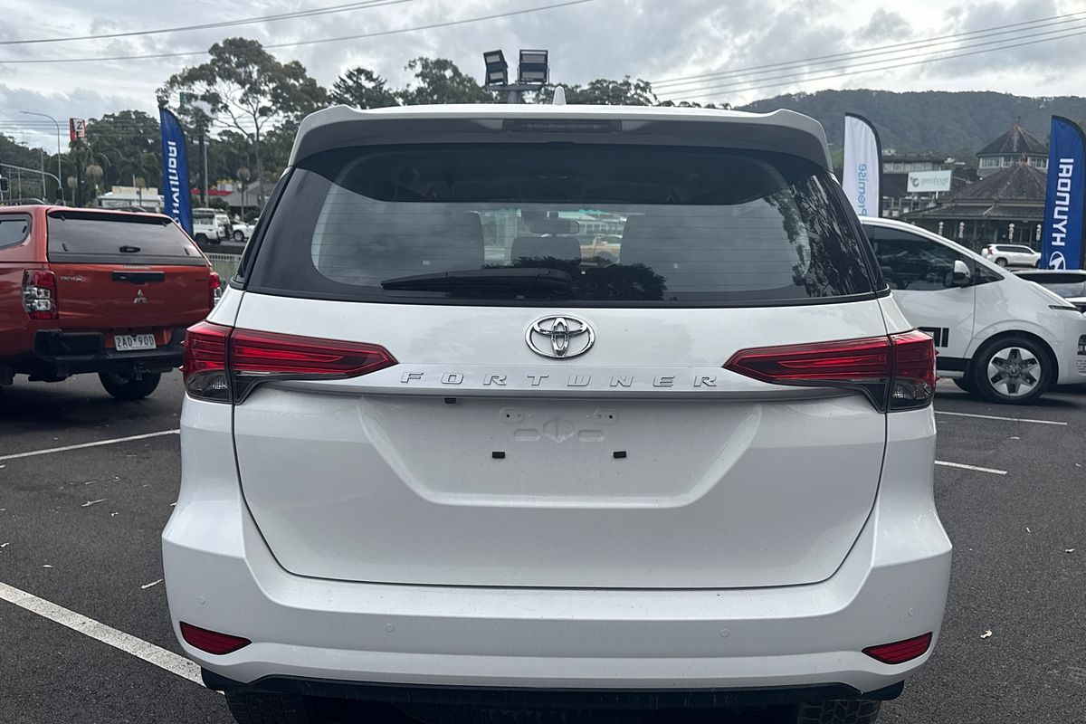 2023 Toyota Fortuner GX GUN156R