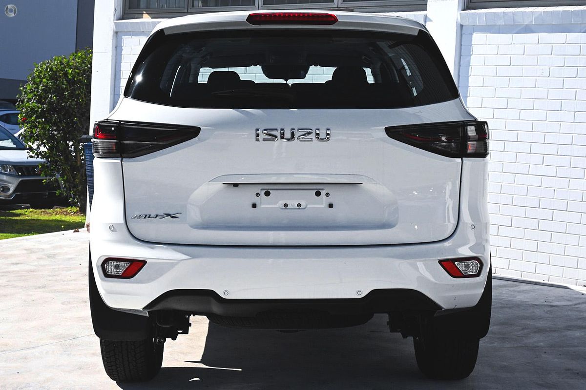 2024 Isuzu MU-X LS-M