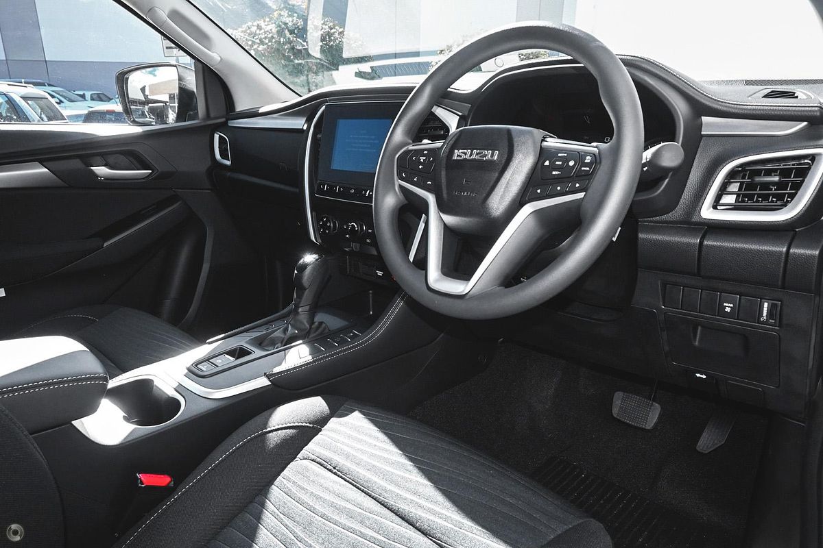 2024 Isuzu MU-X LS-M