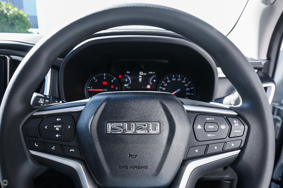 2024 Isuzu MU-X LS-M