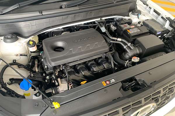 2025 Hyundai Venue Active QX.V5