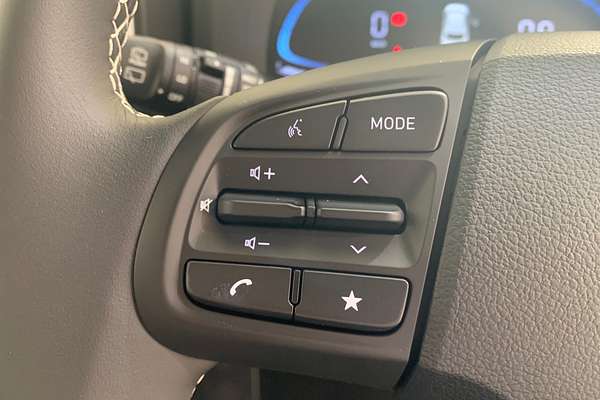 2025 Hyundai Venue Active QX.V5