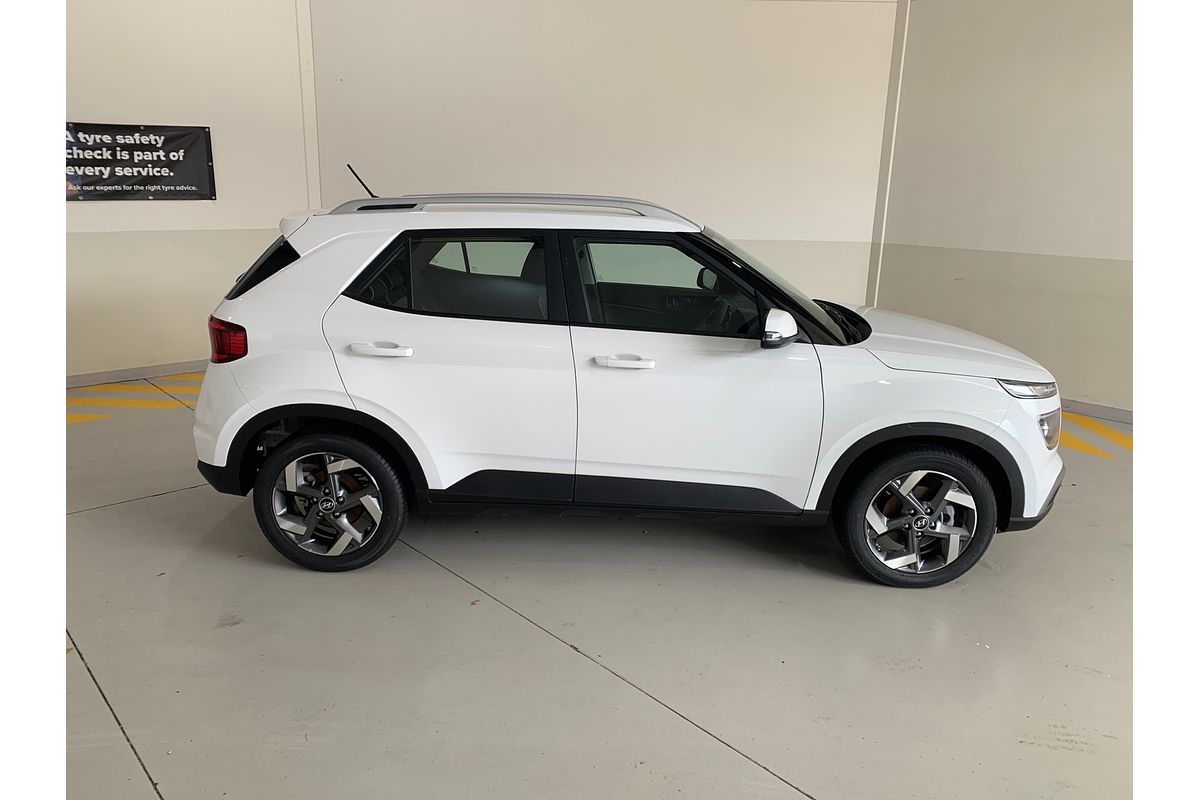 2025 Hyundai Venue Active QX.V5