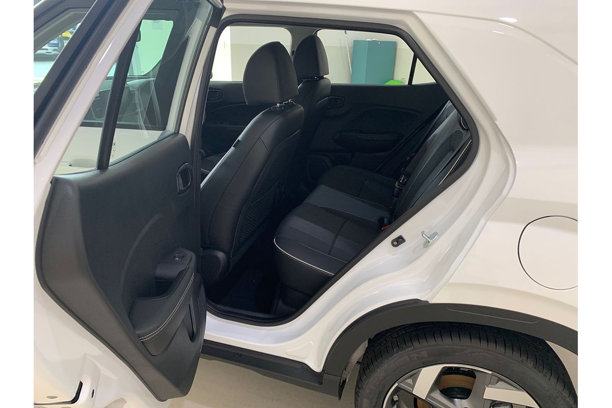 2025 Hyundai Venue Active QX.V5