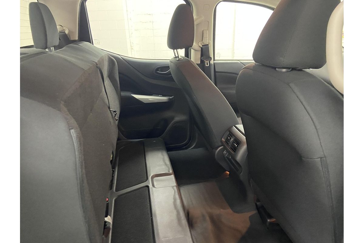 2025 Nissan Navara SL D23 4X4