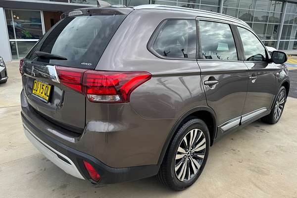 2019 Mitsubishi Outlander ES ADAS ZL