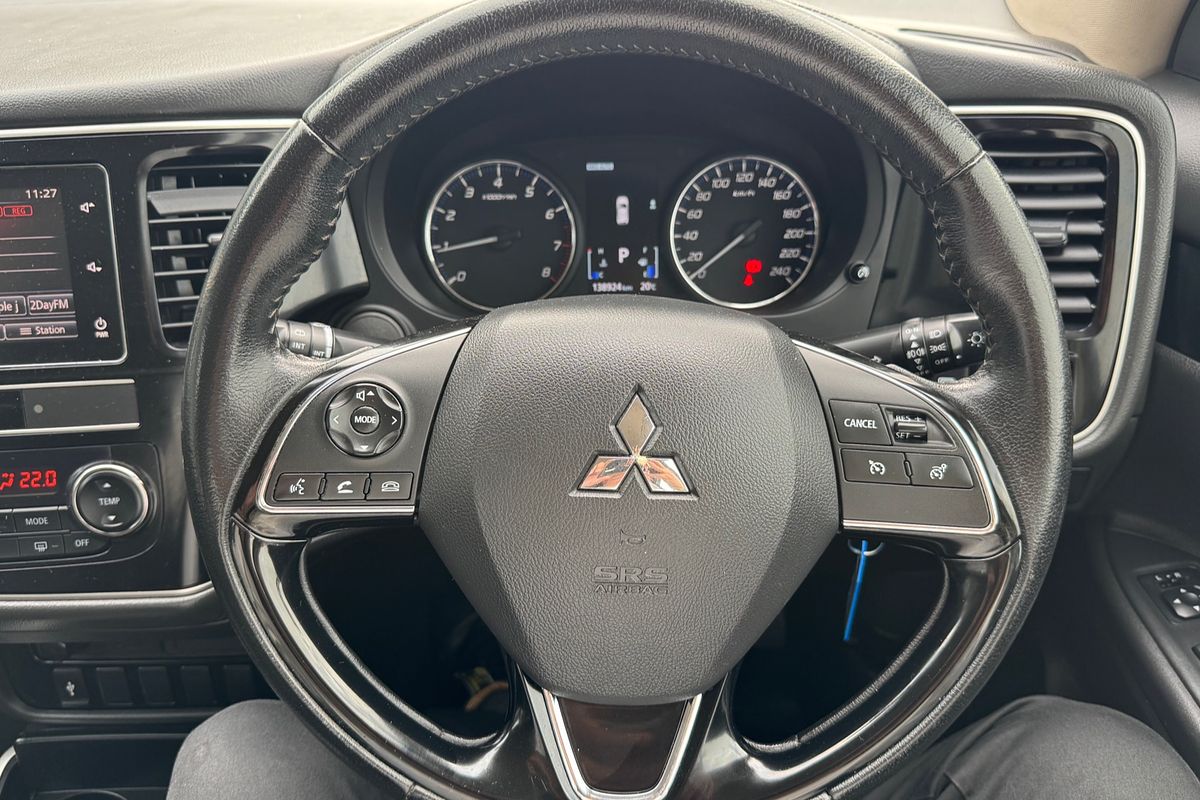 2019 Mitsubishi Outlander ES ADAS ZL