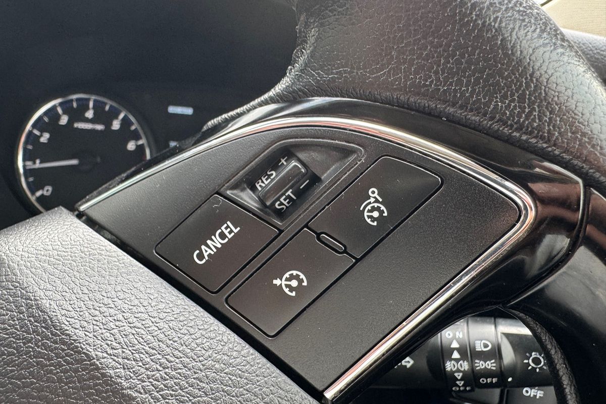 2019 Mitsubishi Outlander ES ADAS ZL