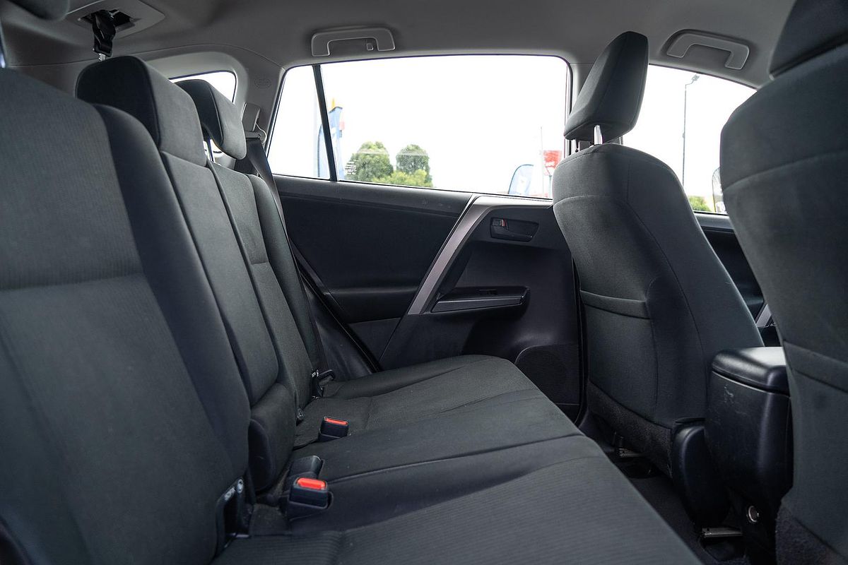 2018 Toyota RAV4 GX ZSA42R