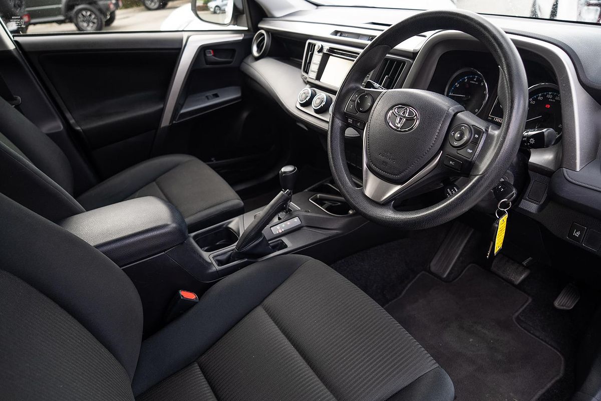 2018 Toyota RAV4 GX ZSA42R