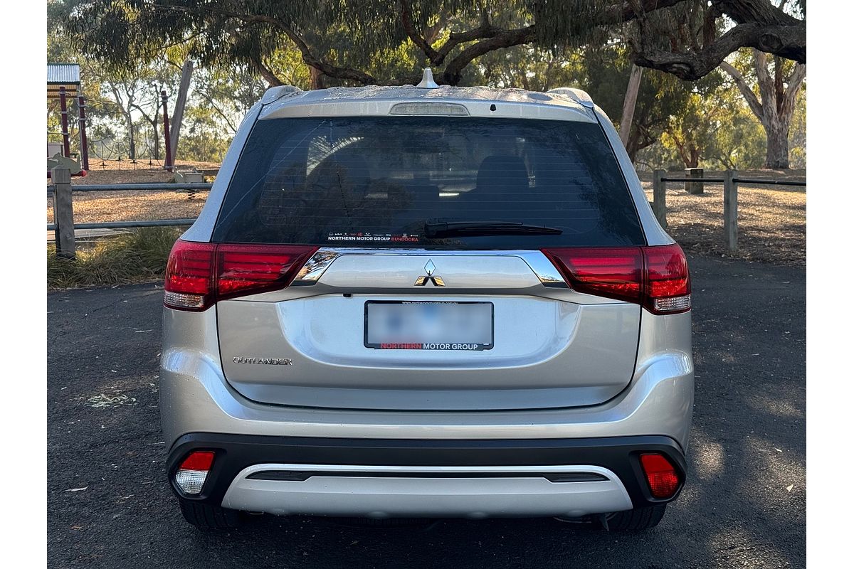 2020 Mitsubishi Outlander ES ZL