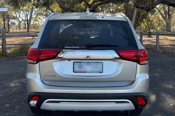 2020 Mitsubishi Outlander ES ZL