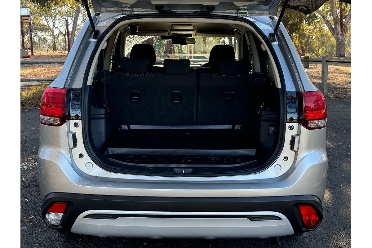 2020 Mitsubishi Outlander ES ZL