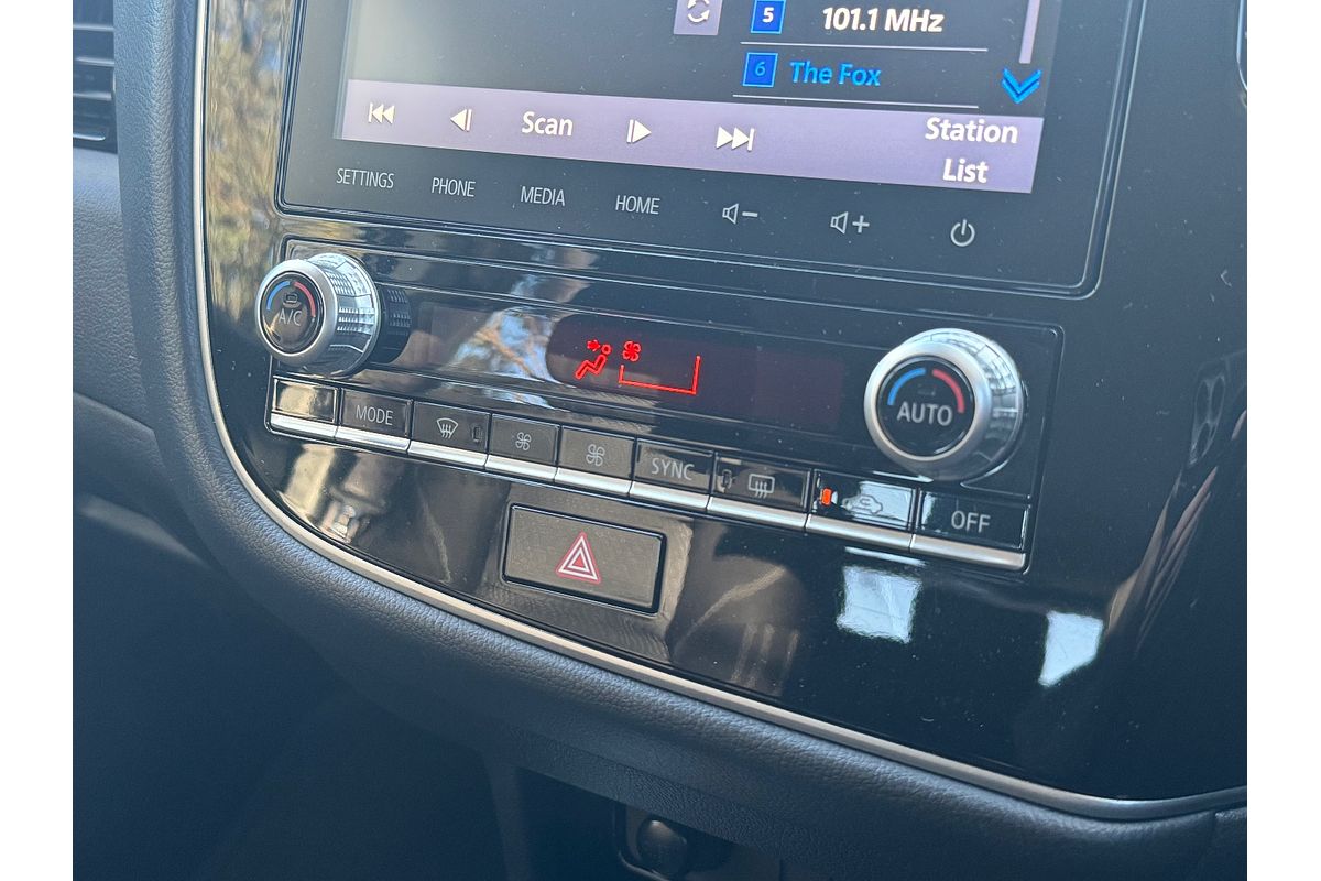 2020 Mitsubishi Outlander ES ZL