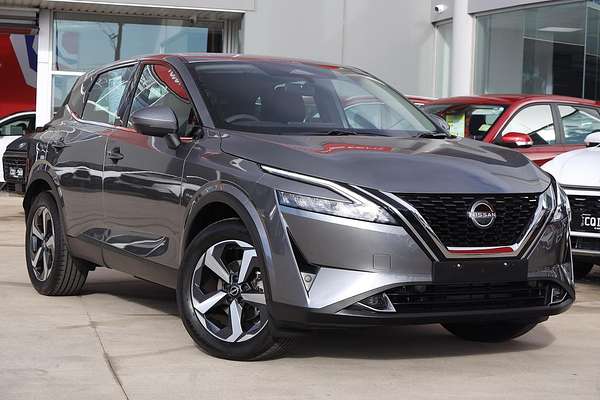 2024 Nissan QASHQAI ST+ J12