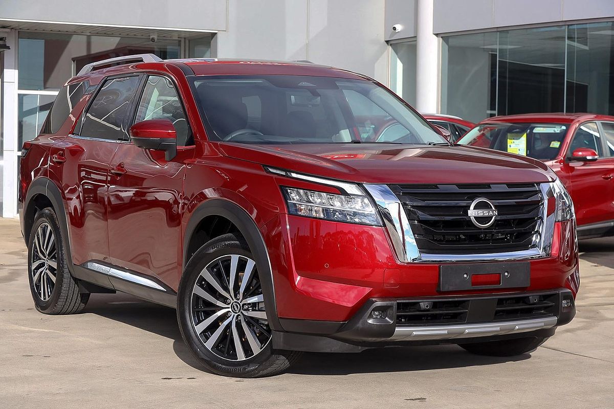 2023 Nissan Pathfinder Ti-L R53