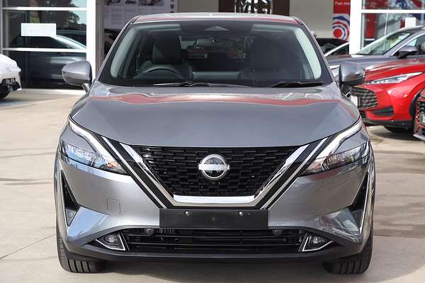 2024 Nissan QASHQAI ST+ J12