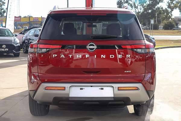 2023 Nissan Pathfinder Ti-L R53