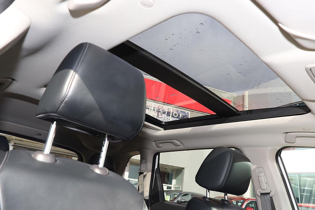 2023 Honda CR-V VTi LX AWD RW
