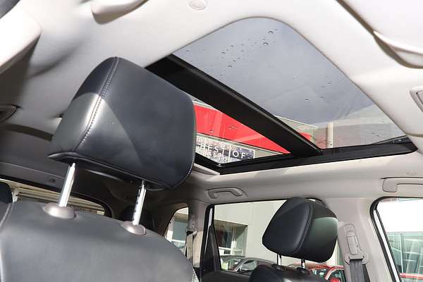 2023 Honda CR-V VTi LX AWD RW