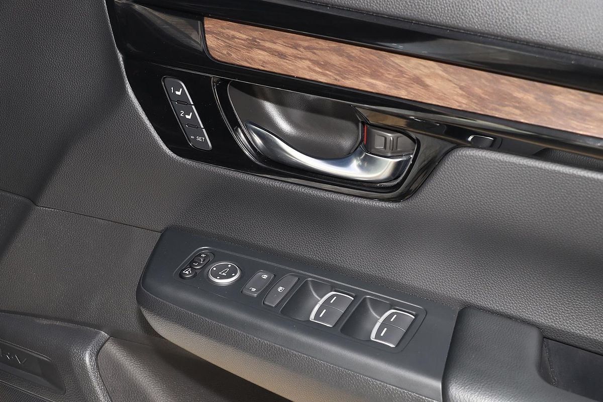 2023 Honda CR-V VTi LX AWD RW