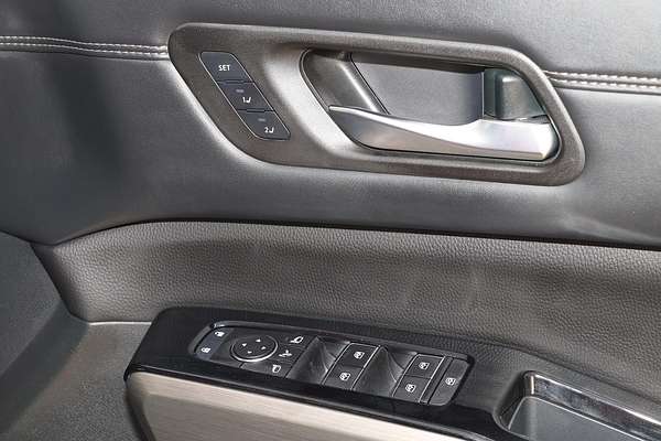 2023 Nissan Pathfinder Ti-L R53