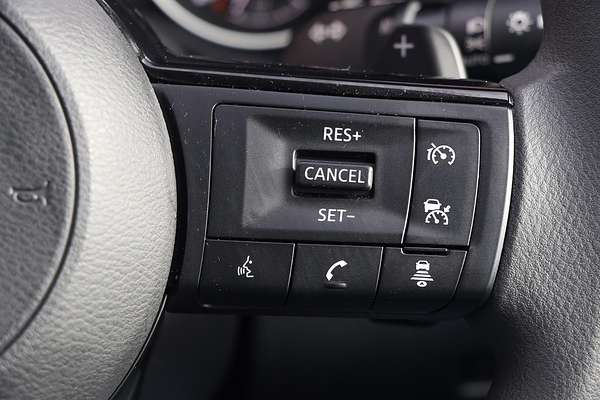 2024 Nissan QASHQAI ST+ J12