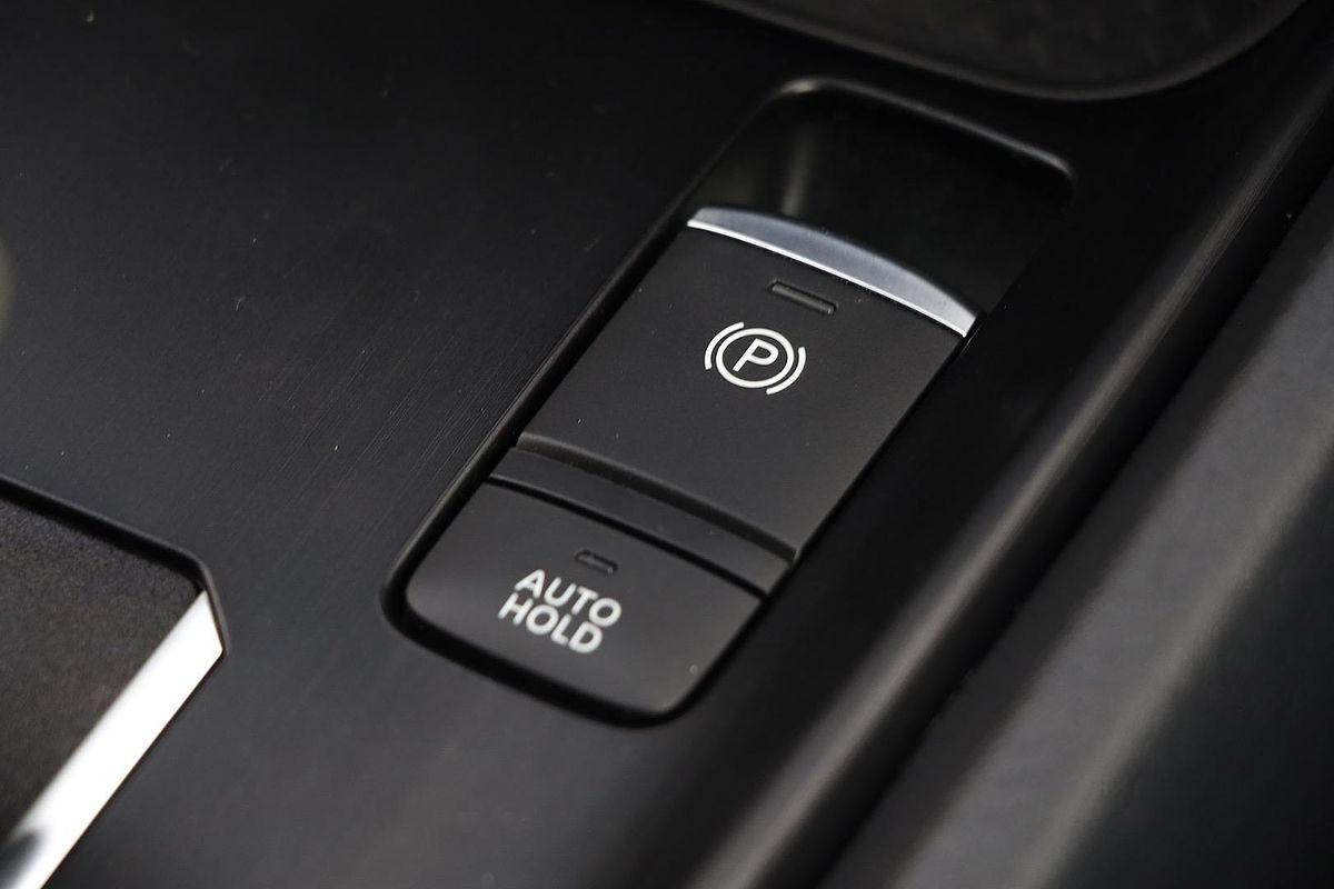 2024 Nissan QASHQAI ST+ J12