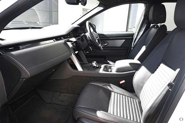 2025 Land Rover Discovery Sport P250 Dynamic SE L550