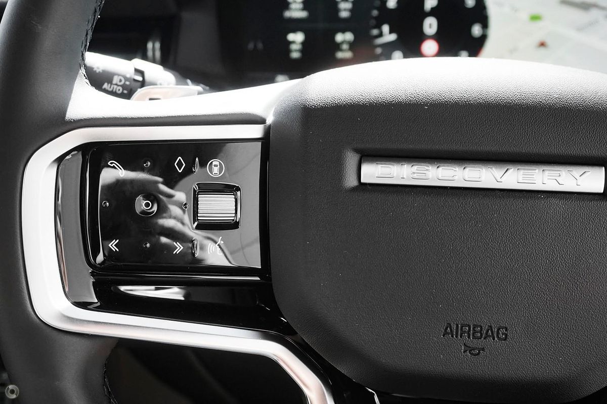 2025 Land Rover Discovery Sport P250 Dynamic SE L550