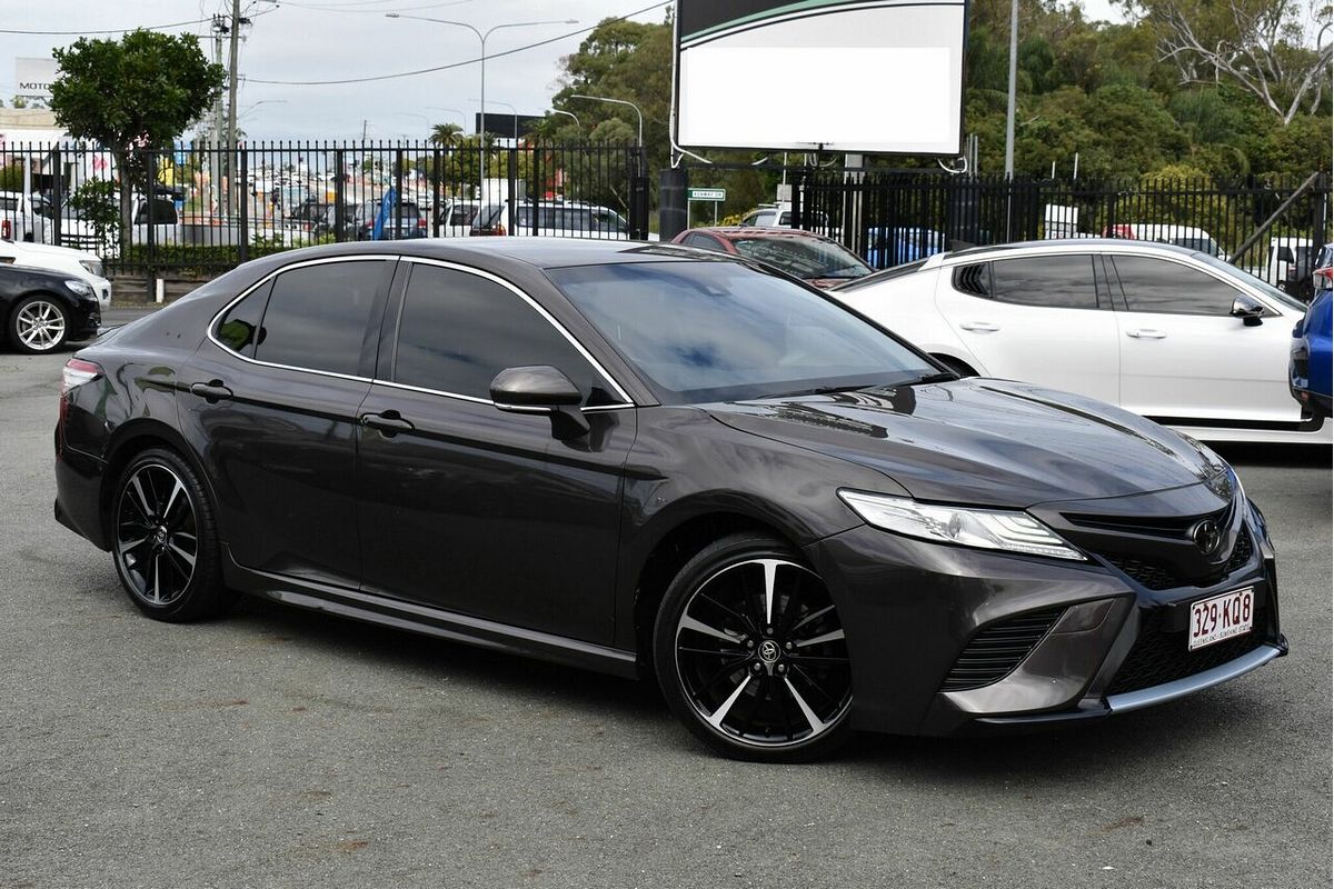 2020 Toyota Camry SX GSV70R