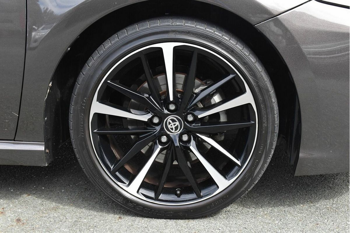 2020 Toyota Camry SX GSV70R