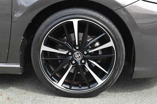 2020 Toyota Camry SX GSV70R