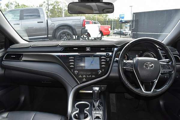 2020 Toyota Camry SX GSV70R