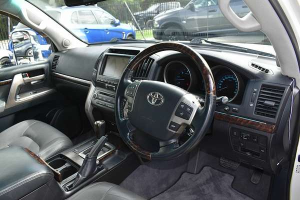 2007 Toyota Landcruiser Sahara VDJ200R