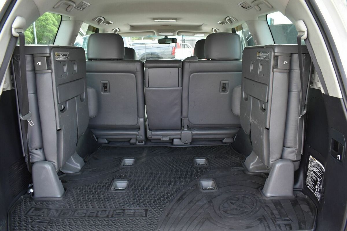 2007 Toyota Landcruiser Sahara VDJ200R