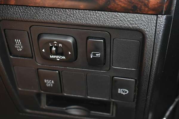 2007 Toyota Landcruiser Sahara VDJ200R