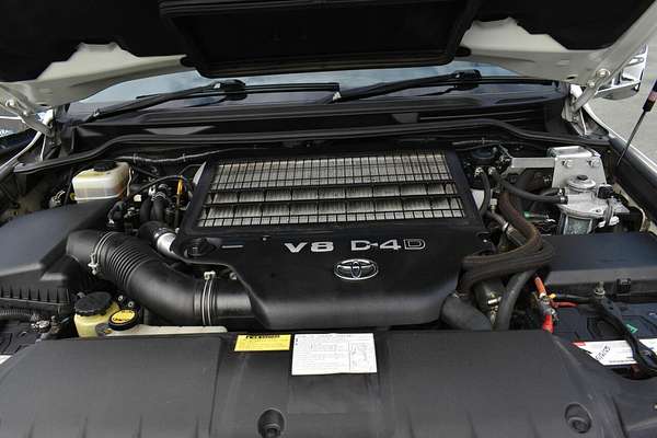 2007 Toyota Landcruiser Sahara VDJ200R