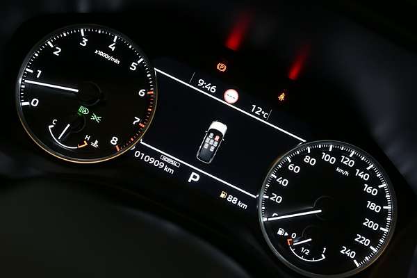 2024 Mitsubishi Outlander LS ZM